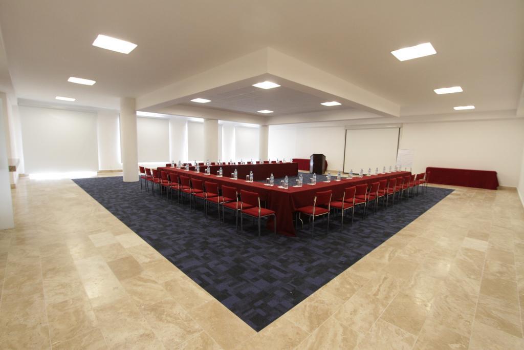 Hotel Montetaxco Exteriér fotografie The meeting room of the European Economic and Social Committee